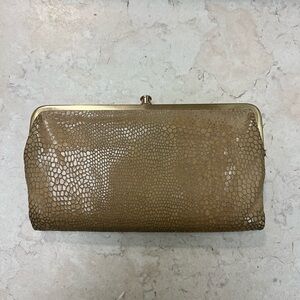 HOBO Lauren wallet